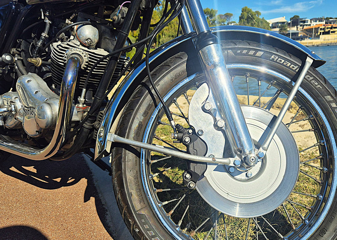 1972 Norton Commando 750 Roadster