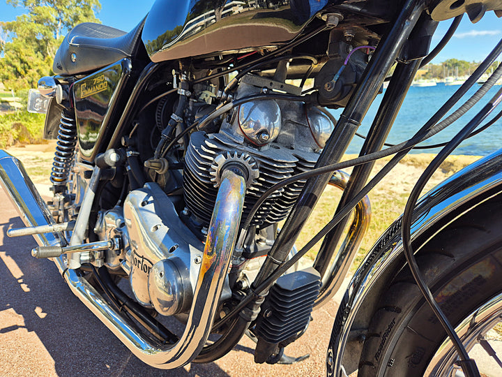 1972 Norton Commando 750 Roadster