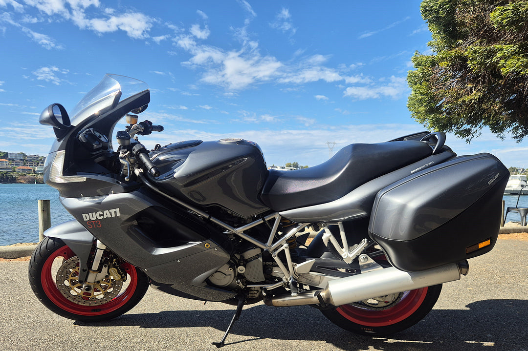 2006 Ducati ST3