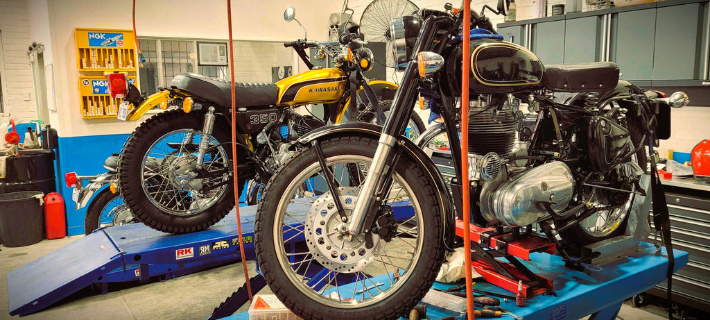 Motorcycle Restoration Classic Motorbike Repairs Near Me Retro